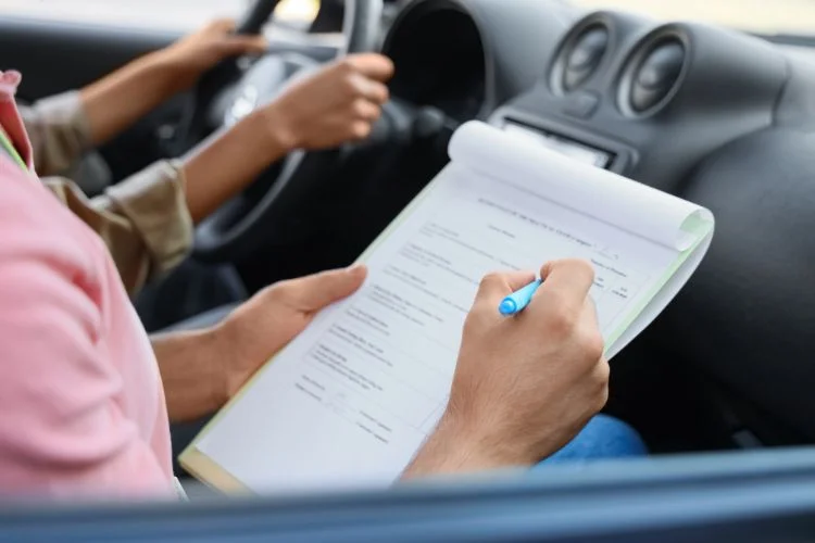 Become a Driving Instructor in Northern Ireland